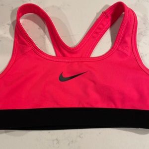 Nike sports bra - dri-fit hot pink